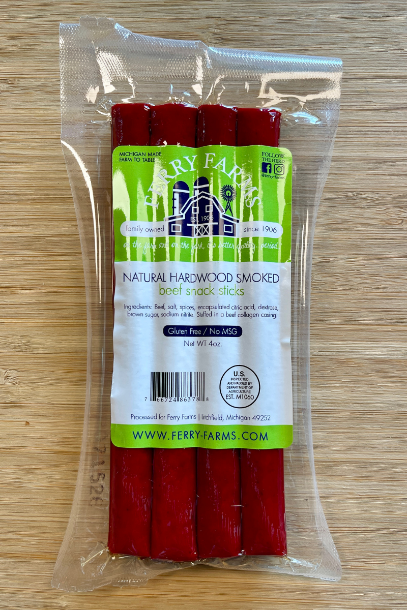 Natural Hardwood Smoked Beef Snack Stick (4 oz Pack)