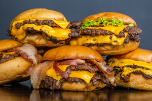 Heat & Eat Beef Burgers – 40 Count