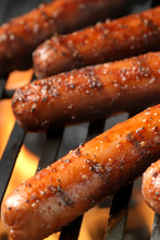 Load image into Gallery viewer, Beef Hot Dogs - 4 pack